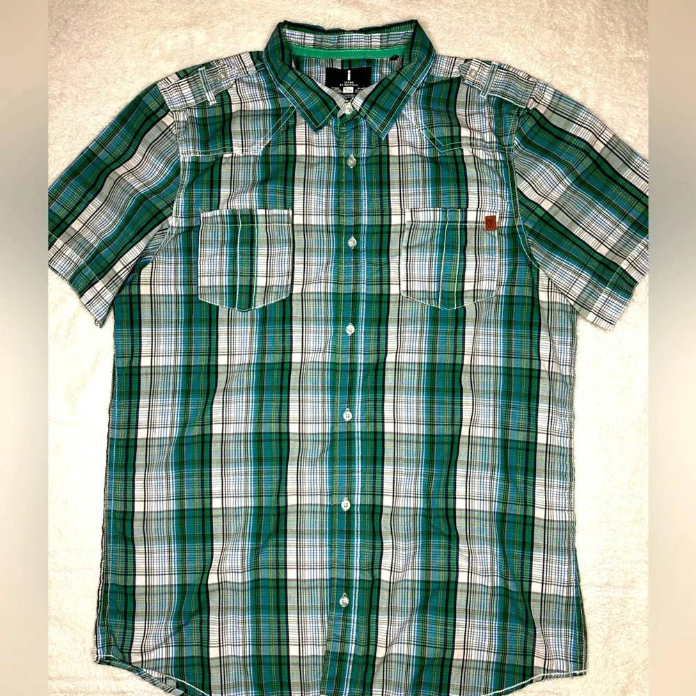 🦬 I Jeans by Buffalo Green Plaid short sleeve button down XL